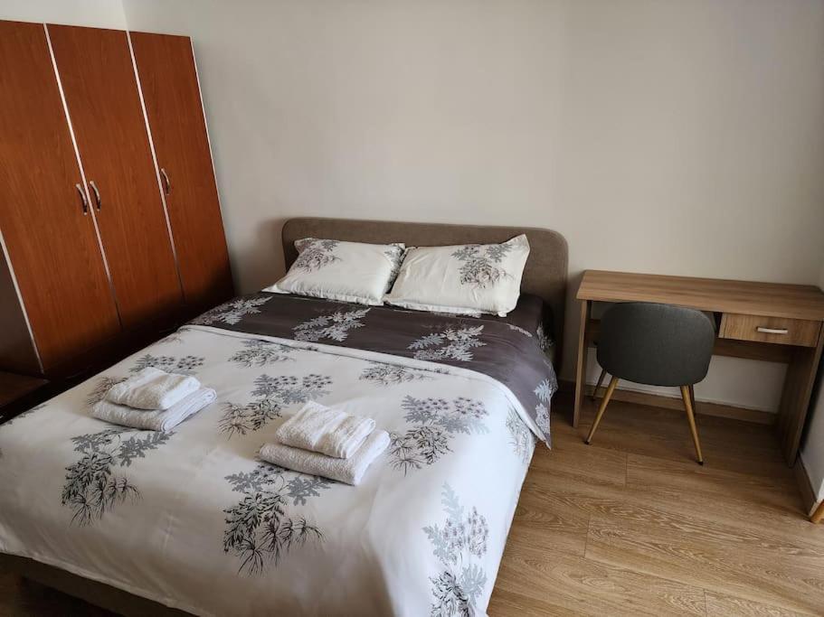 Andi'S Place-Comfy Studio-City Center Tirana Exterior foto